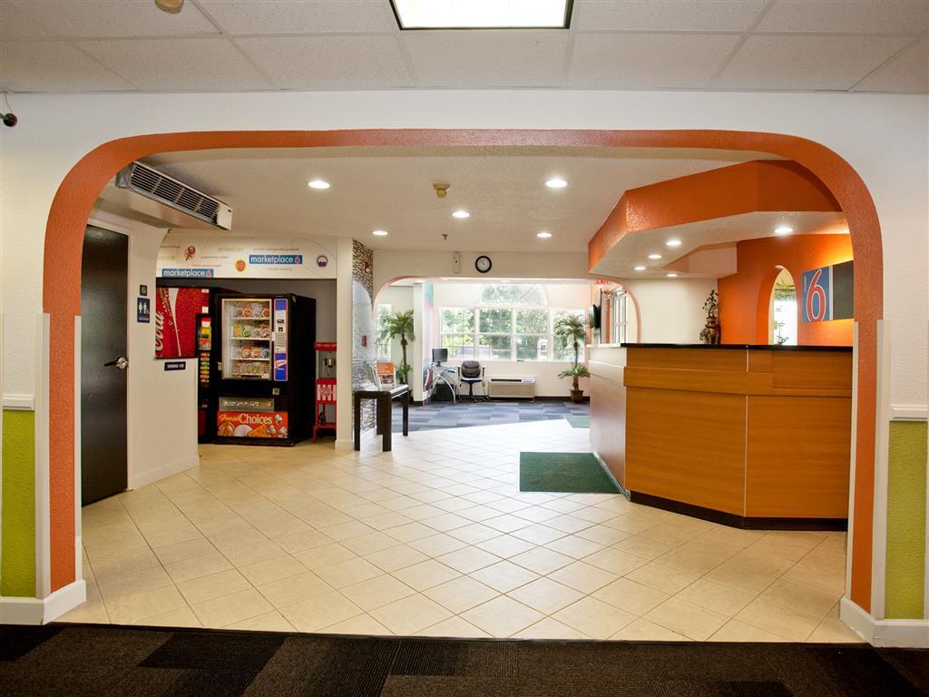 Motel 6-Simpsonville, Sc - Greenville İç mekan fotoğraf
